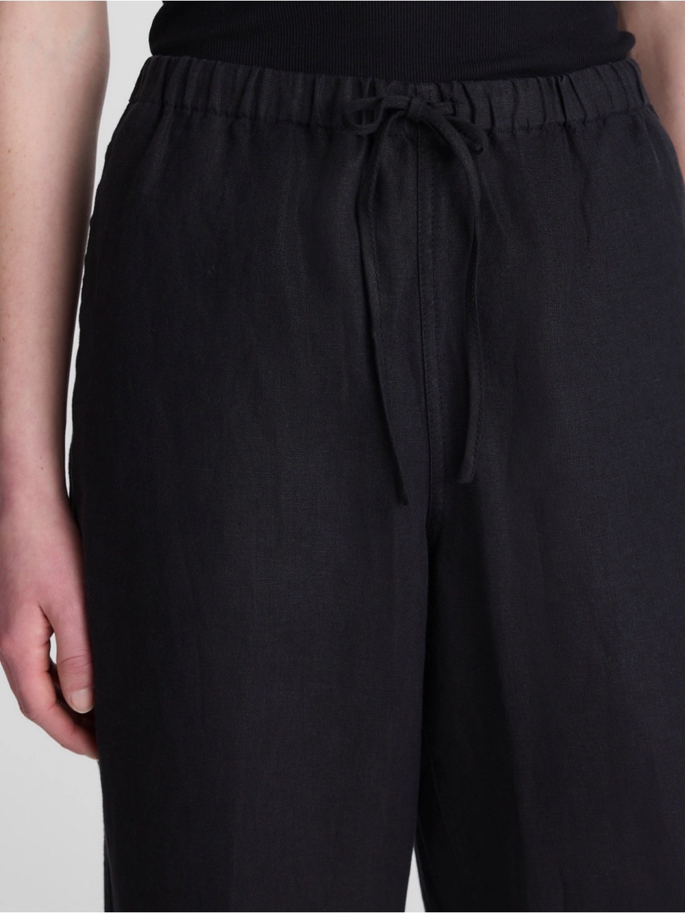 Madewell Short Pull-On Pants in 100% Linen Jet Black Size Small Short NEW w/ Tag - Picture 4 of 6